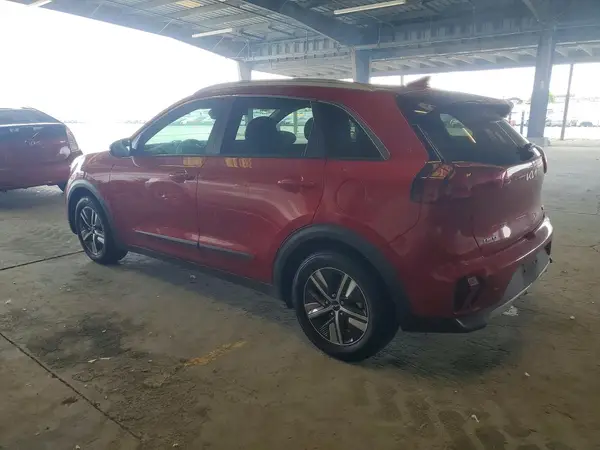KNDCB3LC4N5546308 2022 KIA NIRO - Image 2