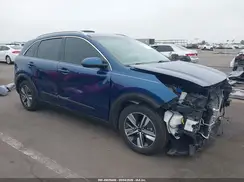 KNDCB3LC4N5548155 2022 KIA NIRO