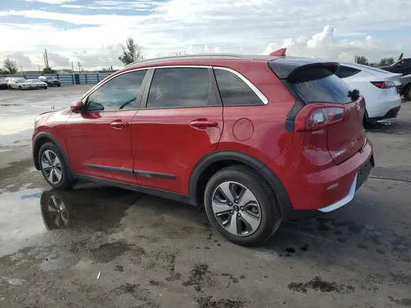 KNDCB3LC5H5038773 2017 KIA NIRO - Image 2