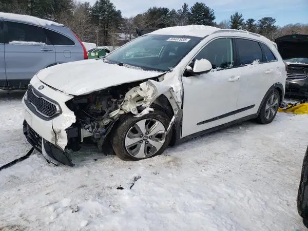 KNDCB3LC5H5048798 2017 KIA NIRO - Image 1