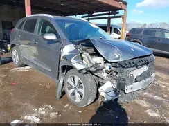 KNDCB3LC5H5049692 2017 KIA NIRO