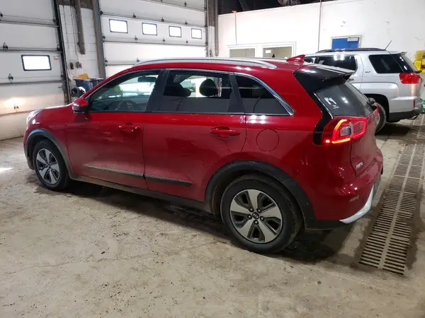 KNDCB3LC5H5062958 2017 KIA NIRO - Image 2
