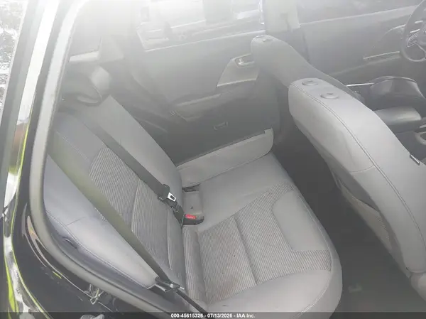KNDCB3LC5H5066511 2017 KIA NIRO - Image 8