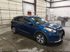 KNDCB3LC5H5071367 2017 KIA NIRO
