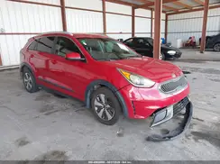 KNDCB3LC5H5073247 2017 KIA NIRO