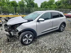 KNDCB3LC5H5083194 2017 KIA NIRO