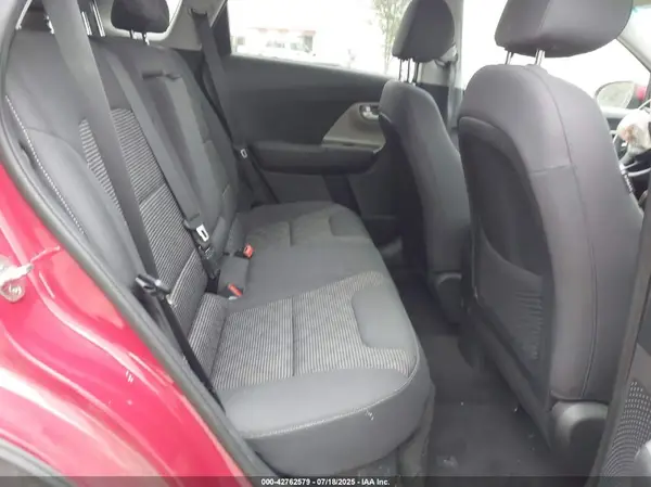 KNDCB3LC5H5083566 2017 KIA NIRO - Image 8