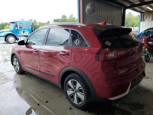 KNDCB3LC5H5084684 2017 KIA NIRO - Image 2