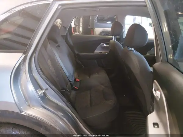 KNDCB3LC5H5098665 2017 KIA NIRO - Image 8