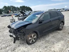 KNDCB3LC5J5111615 2018 KIA NIRO