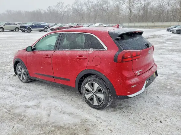 KNDCB3LC5J5117611 2018 KIA NIRO - Image 2