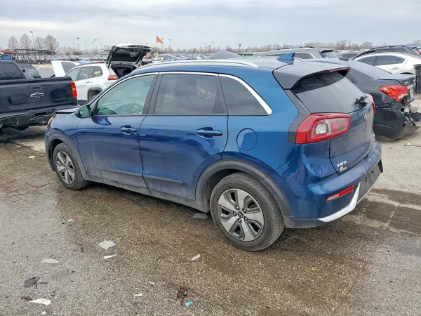 KNDCB3LC5J5124039 2018 KIA NIRO - Image 2