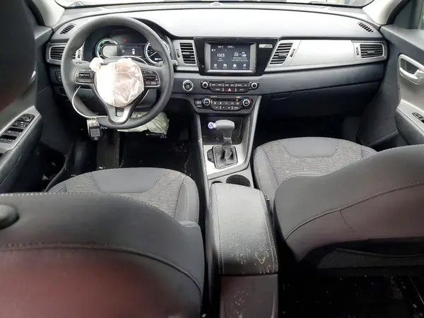 KNDCB3LC5J5124039 2018 KIA NIRO - Image 8