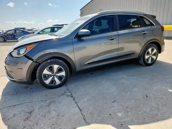 KNDCB3LC5J5124557 2018 KIA NIRO - Image 1