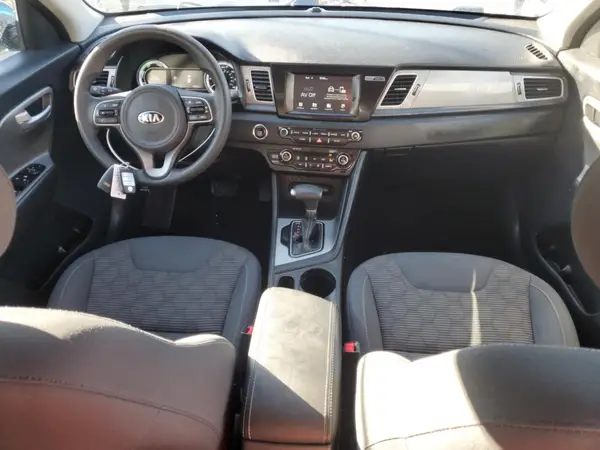 KNDCB3LC5J5151936 2018 KIA NIRO - Image 8