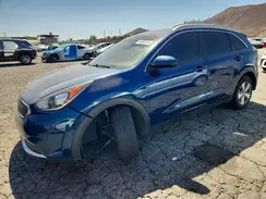 KNDCB3LC5J5161995 2018 KIA NIRO