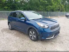 KNDCB3LC5J5164802 2018 KIA NIRO