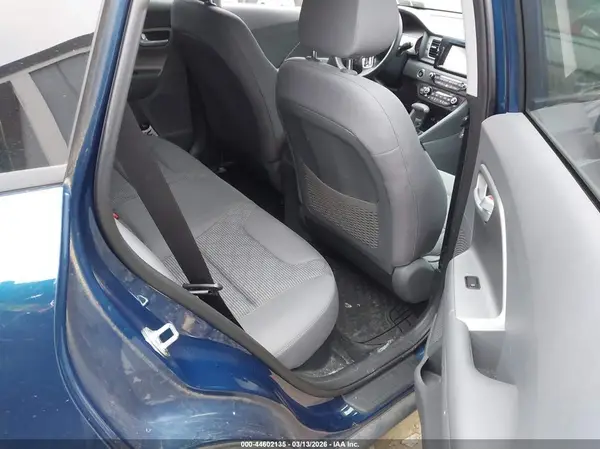 KNDCB3LC5J5175671 2018 KIA NIRO - Image 8