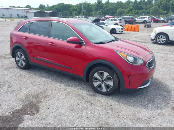 KNDCB3LC5J5176190 2018 KIA NIRO - Image 1