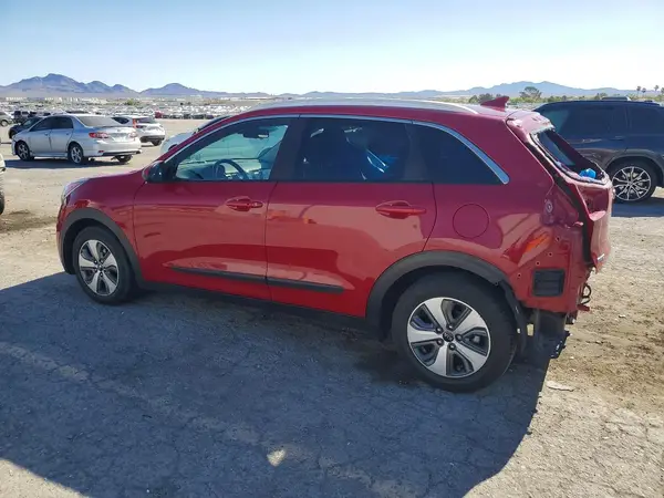 KNDCB3LC5J5190137 2018 KIA NIRO - Image 2