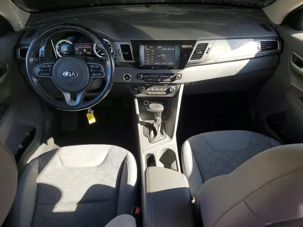 KNDCB3LC5J5190137 2018 KIA NIRO - Image 8