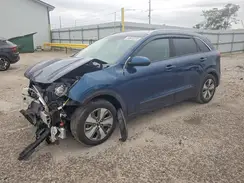 KNDCB3LC5J5200679 2018 KIA NIRO