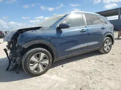 KNDCB3LC5J5210077 2018 KIA NIRO