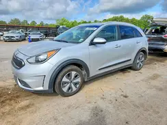 KNDCB3LC5K5217399 2019 KIA NIRO