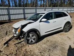 KNDCB3LC5K5219072 2019 KIA NIRO
