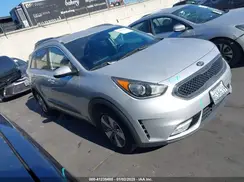 KNDCB3LC5K5231383 2019 KIA NIRO