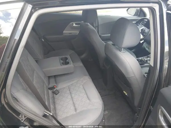 KNDCB3LC5K5240388 2019 KIA NIRO - Image 8