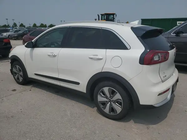 KNDCB3LC5K5251911 2019 KIA NIRO - Image 2