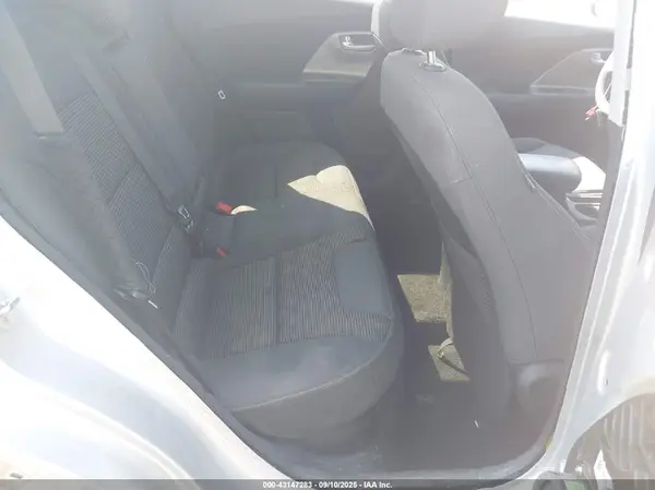 KNDCB3LC5K5256509 2019 KIA NIRO - Image 8