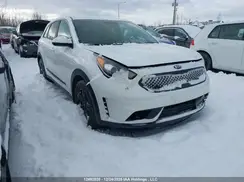 KNDCB3LC5K5277893 2019 KIA NIRO