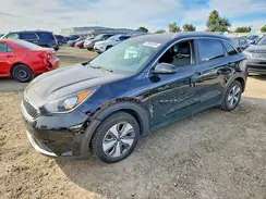 KNDCB3LC5K5290174 2019 KIA NIRO