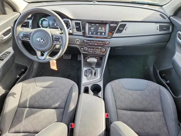 KNDCB3LC5K5290174 2019 KIA NIRO - Image 8