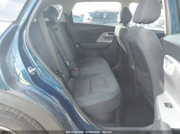 KNDCB3LC5K5301450 2019 KIA NIRO - Image 8