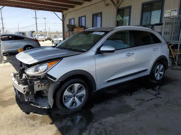 KNDCB3LC5K5321889 2019 KIA NIRO - Image 1