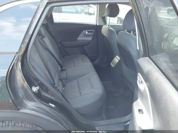 KNDCB3LC5K5339101 2019 KIA NIRO - Image 8