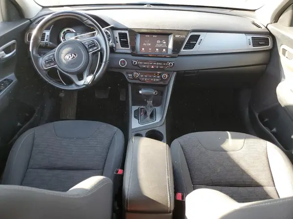 KNDCB3LC5K5350275 2019 KIA NIRO - Image 8
