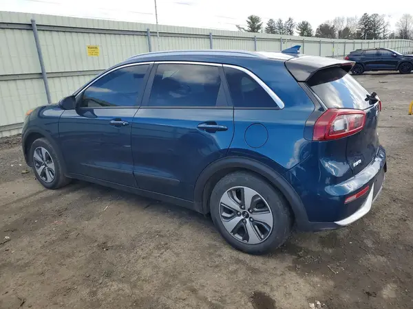 KNDCB3LC5K5350633 2019 KIA NIRO - Image 2