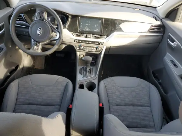 KNDCB3LC5L5365926 2020 KIA NIRO - Image 8