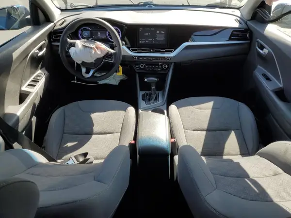 KNDCB3LC5L5396383 2020 KIA NIRO - Image 8