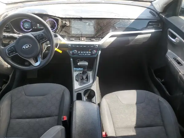 KNDCB3LC5L5396478 2020 KIA NIRO - Image 8
