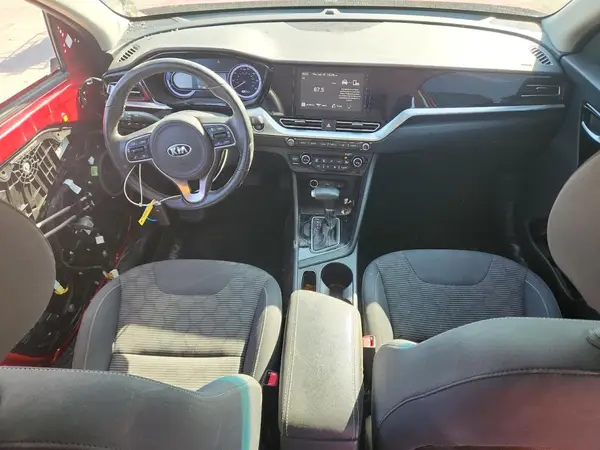 KNDCB3LC5L5428717 2020 KIA NIRO - Image 8