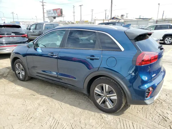 KNDCB3LC5M5464103 2021 KIA NIRO - Image 2