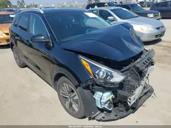 KNDCB3LC5M5488238 2021 KIA NIRO
