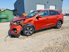 KNDCB3LC5N5527668 2022 KIA NIRO