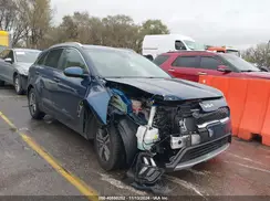 KNDCB3LC5N5534572 2022 KIA NIRO