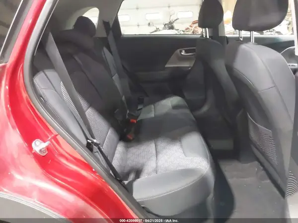 KNDCB3LC5N5540355 2022 KIA NIRO - Image 8
